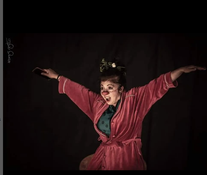 Logotipo de mara stacca