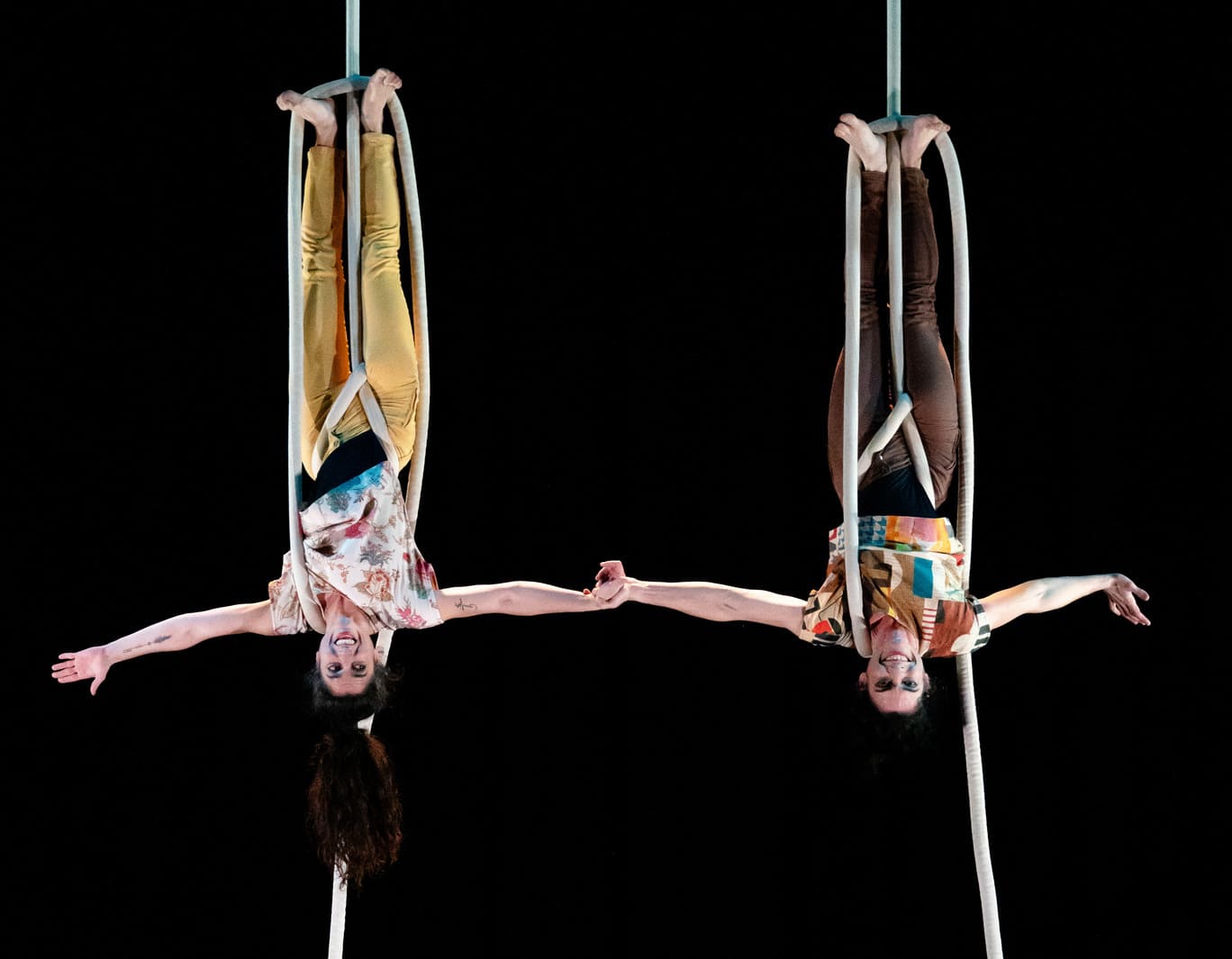 Logotipo de Trapecio Mucho