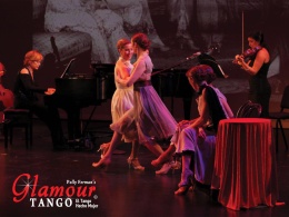 Logotipo de Glamourtango: El Tango Hecho Mujer