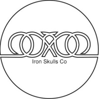 Logotipo de Iron Skulls Co 