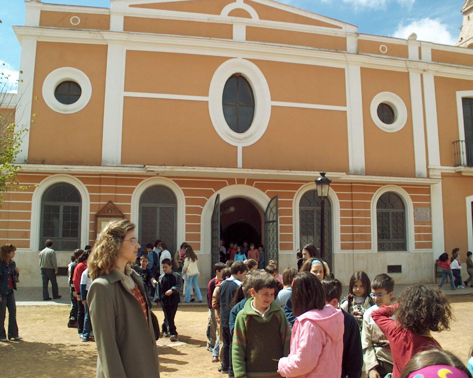 Resultado de imagen de teatro municipal almodovar del campo