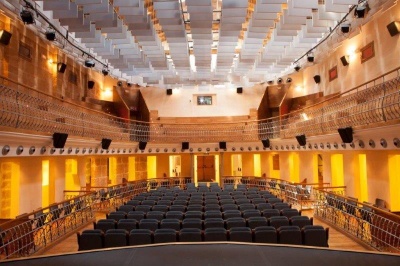 Teatro España - Vista de la platea desde el escenario