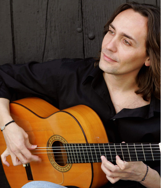 La guitarra flamenca de Vicente Amigo llega al Teatro de la Laboral