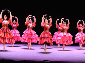 La Escuela Bolera del BNE se muestra en todo su esplendor en el Teatro Calderón de Valladolid