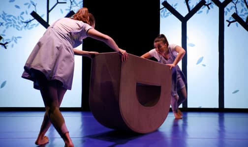 El Teatro Chapí abre su temporada del último trimestre con teatro de calle y un acto benéfico