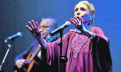 Fallece la cantante y actriz María Dolores Pradera