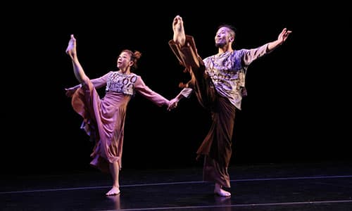 Huellas, danza en paisajes urbanos, vuelve a Andalucía del 12 de julio al 21 de septiembre