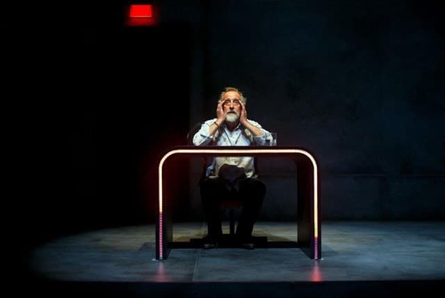 "Idiota", dirigida por Israel Elejalde, inaugura el nuevo Teatro Kamikaze Pavón