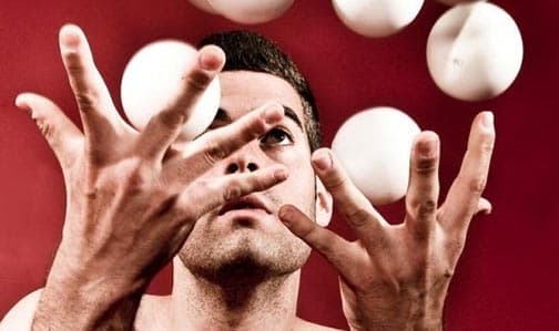 Encuentros con la danza. Sergio Pla (Atempo Circ), creador e intérprete de JOC (juego)