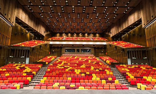 La gala de entrega de los Premios Max 2018 se celebrará en Sevilla