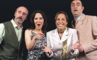 El Teatro Palacio Valdés de Avilés estrena Tres Versiones de la Vida de Yasmina Reza