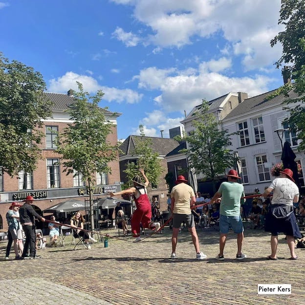 Camilo bombero ESPECTÁCULO DE CALLE