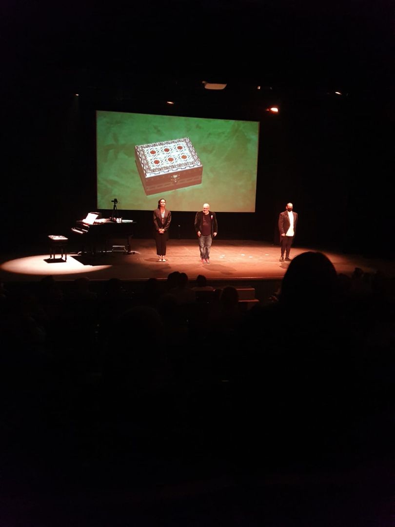 Concierto para Baraja y Piano