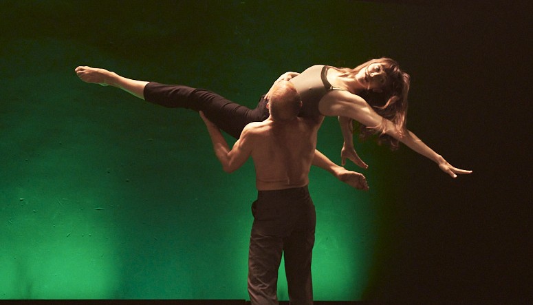 Sara y Manuel (coreografía sin título)