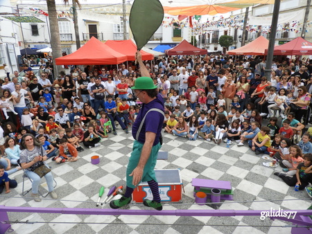 Espera un momento...!!