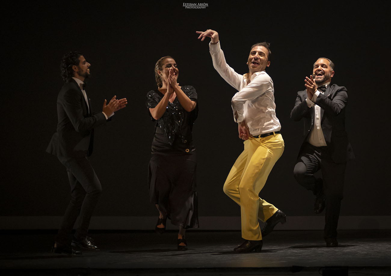 Sota, caballo y reina 