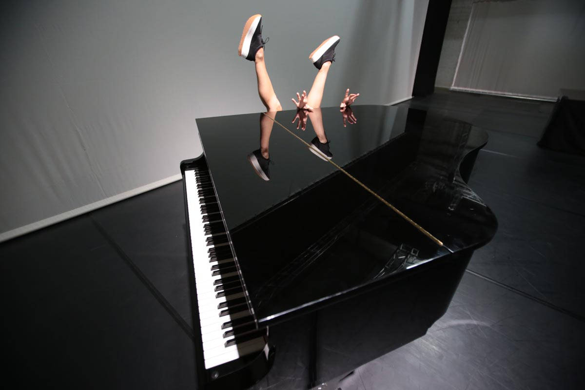 Piano & Dancer