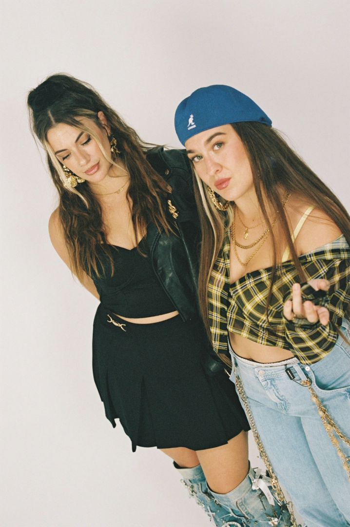 Carmen y Maria 