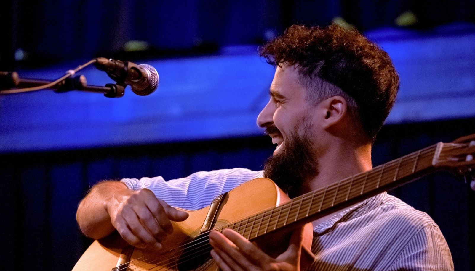 Julián Muro presenta APFUS, VOL. 2 (feat. Eva Catalá)