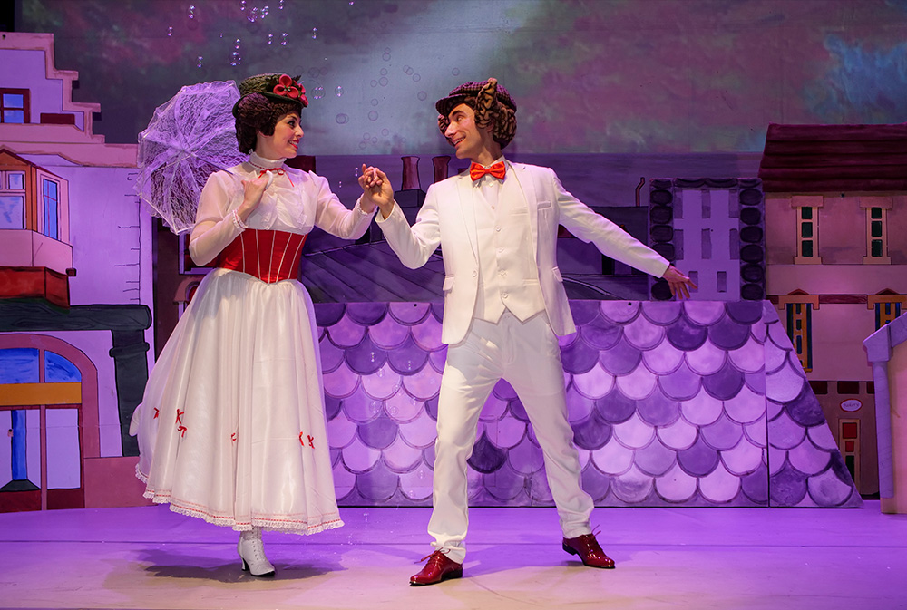 LA NIÑERA FANTÁSTICA (homenaje a M. Poppins)