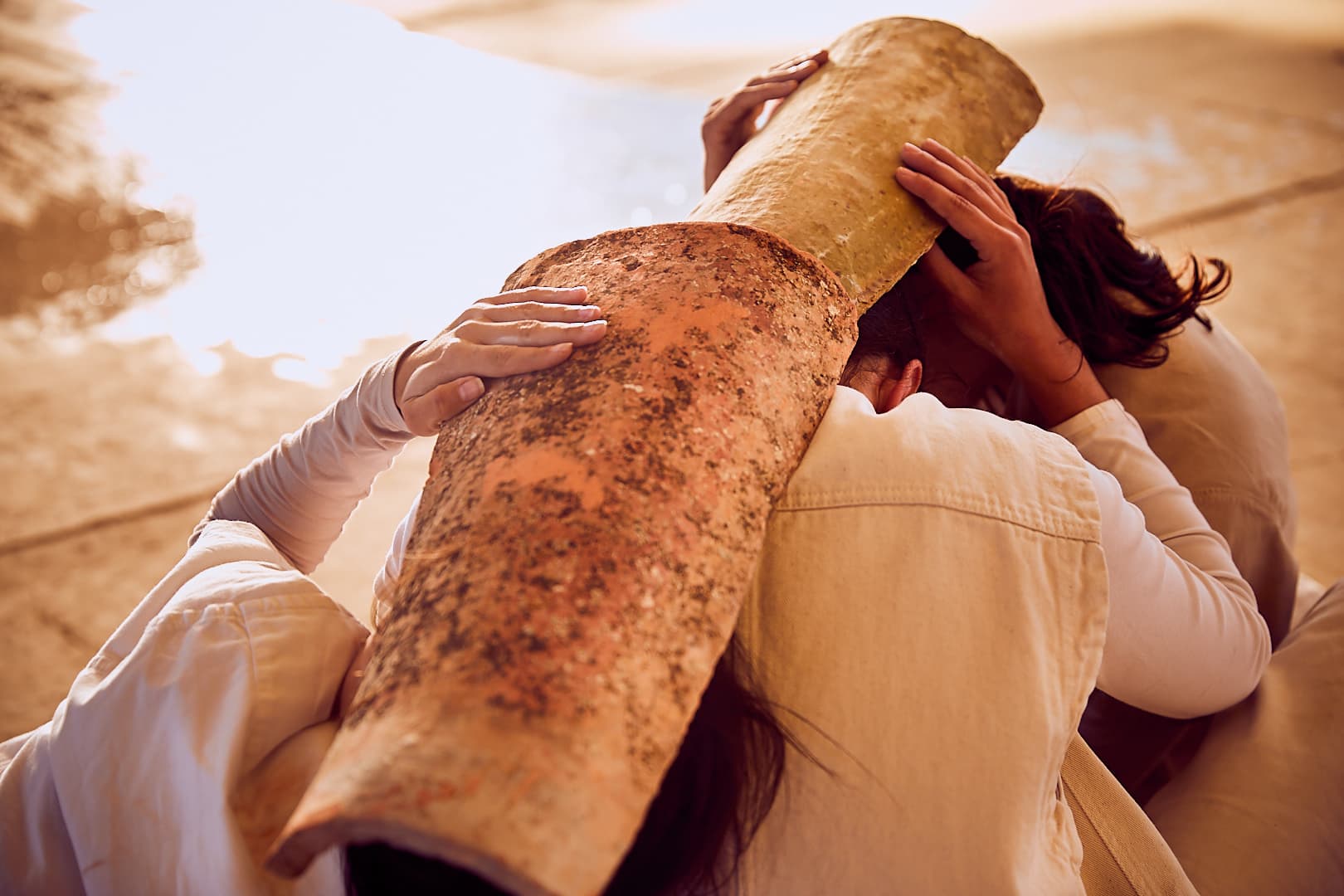 De una en una [versos sobre un tejado errante]