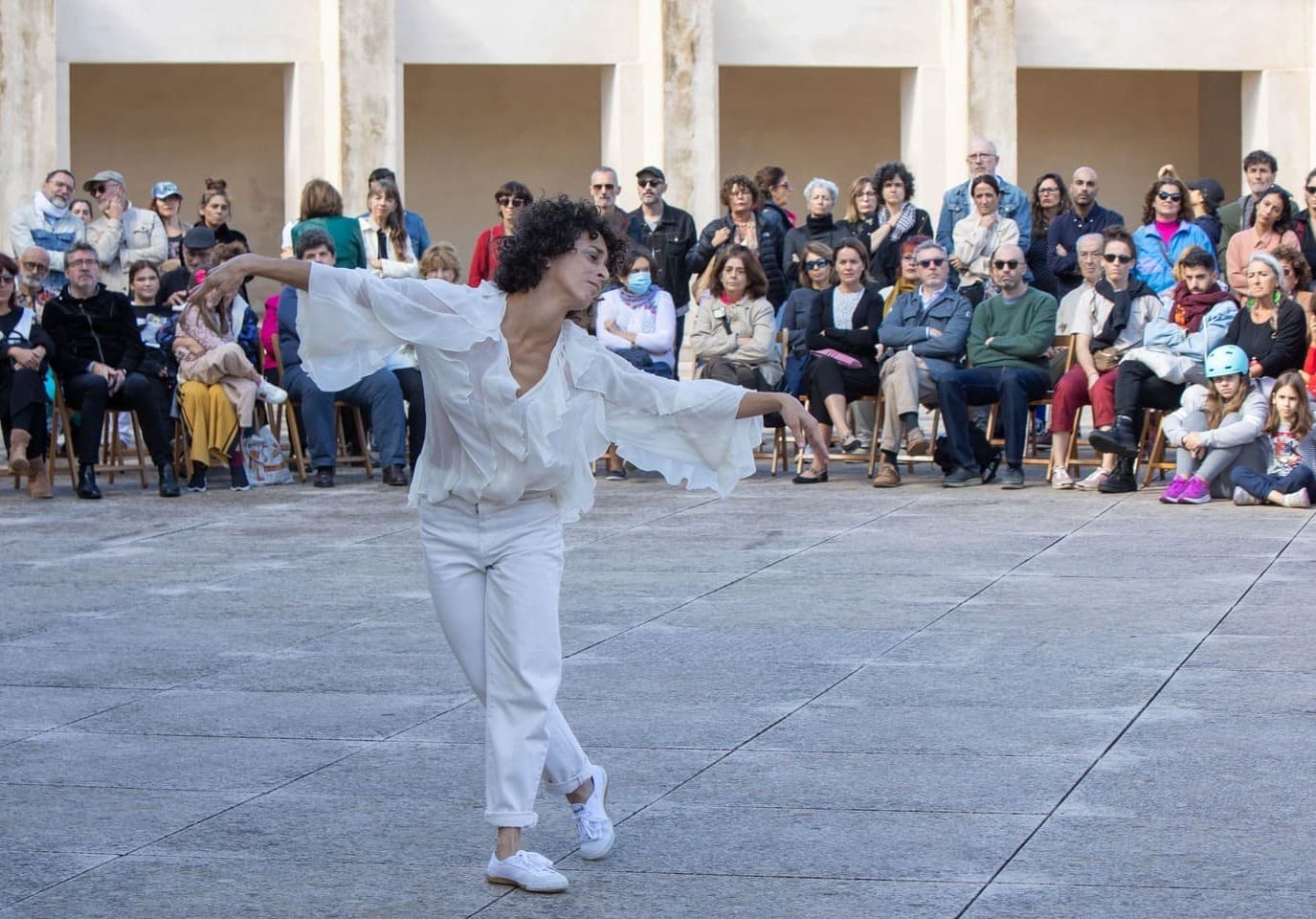 Danzas Blancas, variación #1