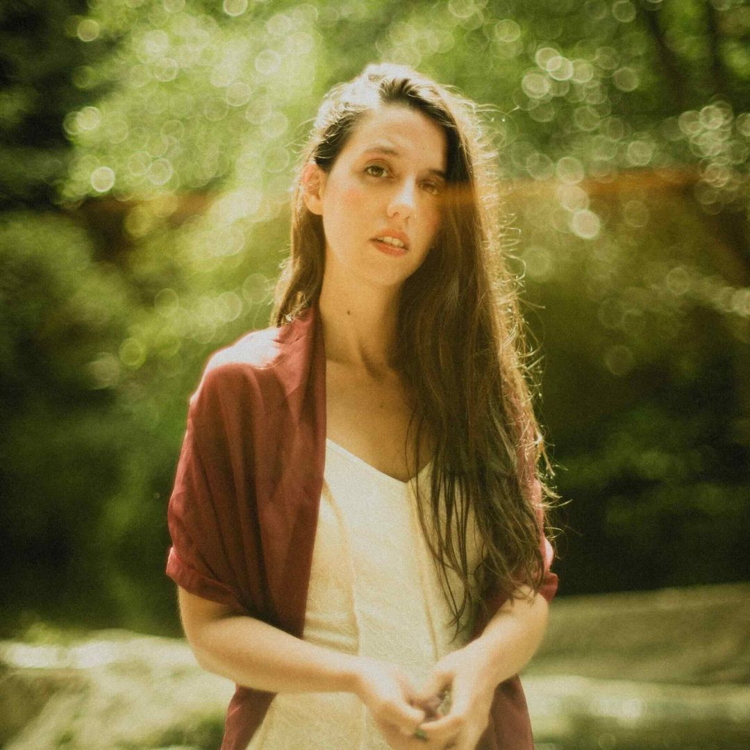 Raquel Lúa - Peinar Raíces