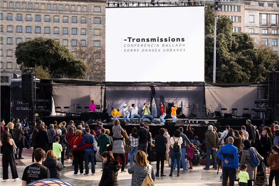 Transmissions - Conferencia Bailada sobre Danzas Urbanas (versión de calle)