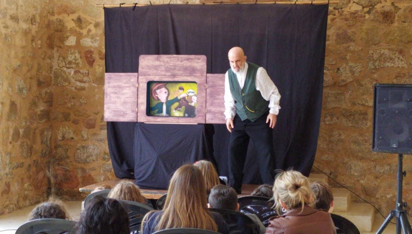LA CAJA MAGICA