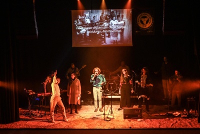 Música, canción, dramaturgia, escenografia.