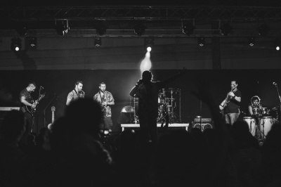 Los Vivos - Concierto