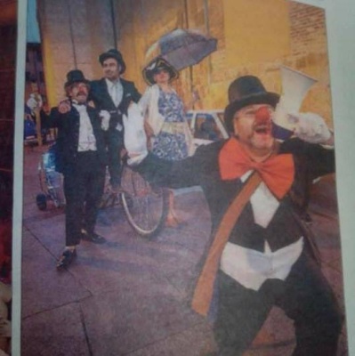 payasos en teatro de calle