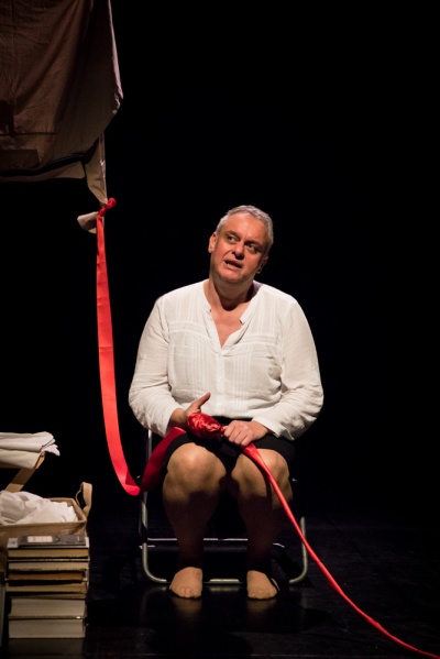 Dios te salve María...